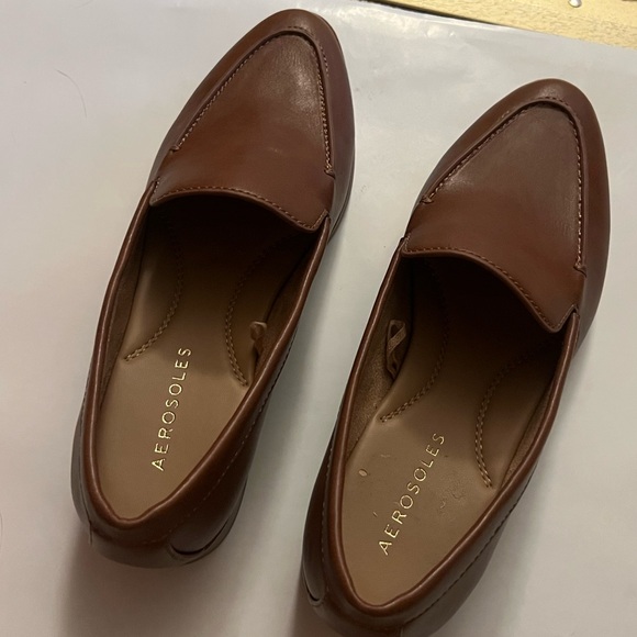 AEROSOLES Brown Loafers - Picture 1 of 4
